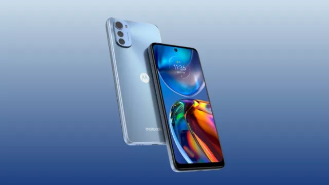 Moto e32, un gama media solo de nombre (y a un precio interesante)