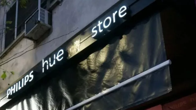 Abrieron el primer local de 'iluminación inteligente' de América latina: por qué eligieron a la Argentina y qué ofrecen