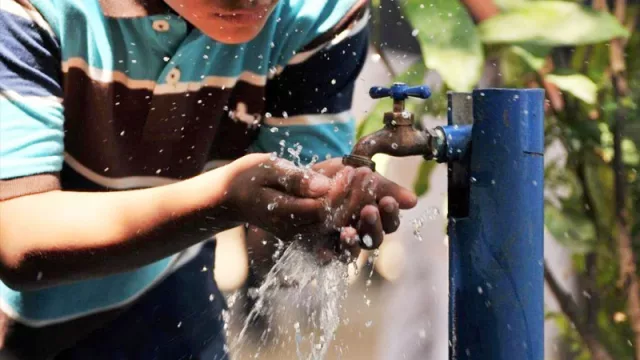 ¿Cómo es la situación del agua en las ciudades? (y cómo trabajar hacia un abastecimiento seguro y eficiente)