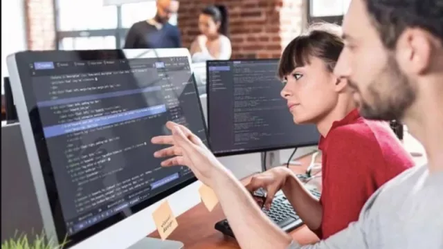 Lanzan plan para generar más empleo tecnológico (economía del conocimiento)