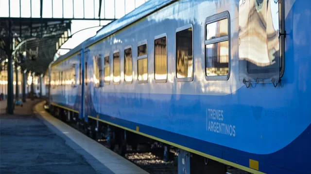 Ya están a la venta los pasajes de noviembre para el tren de pasajeros (paradas en Pinto, Colonia Dora y La Banda)
