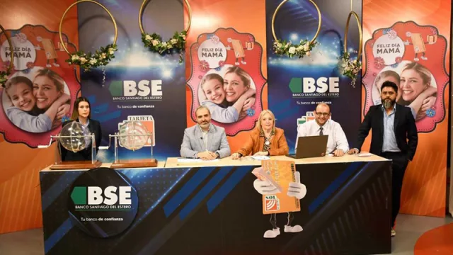 ¡Un día de la madre especial! Tarjeta Sol repartió $ 300.000 entre sus usuarios