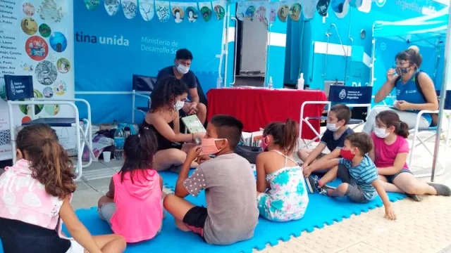 El Tren Social y Sanitario se instaló en la ciudad de Pinto