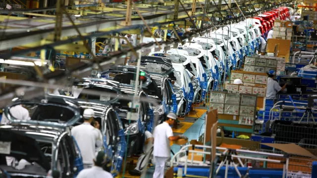 El empleo registrado en el sector privado acumula 25 meses de crecimiento consecutivos