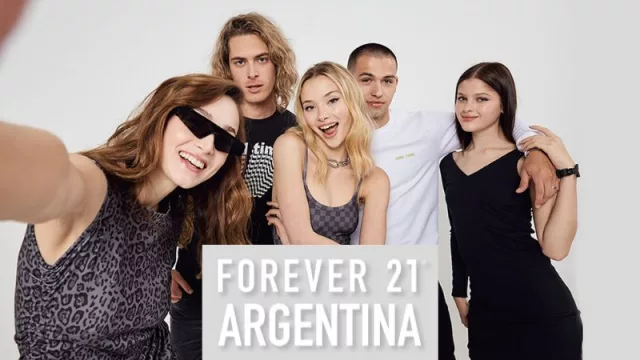 Forever 21 también llega a Santiago del Estero (abrió su tienda online con tres pagos sin interés y envíos sin cargo desde $ 12.000)