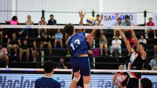 La Liga Federal de Vóley llegó a Santiago (42 equipos representaron a 15 provincias)