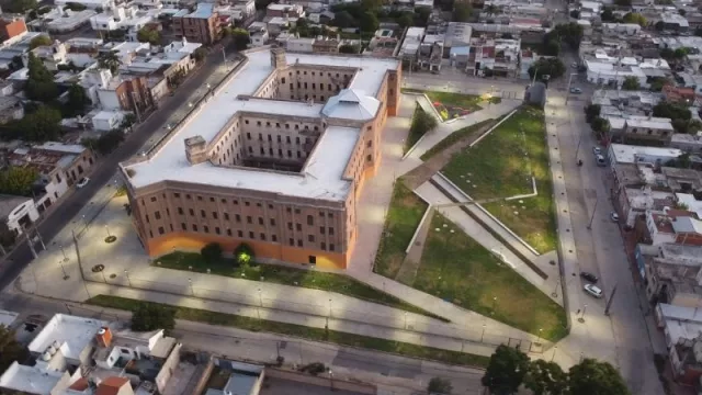 Fue una cárcel de Encausados, ahora es un espacio público: mirá cómo quedó Paseo Güemes
