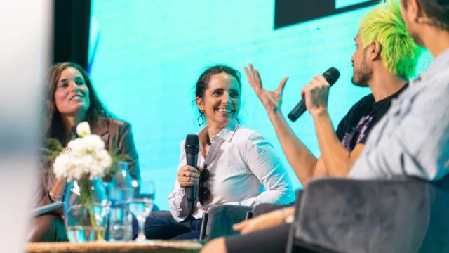 El amor por la tecnología y cómo emprender en redes sociales (la visión de la mismísima “Paulina Cocina”)