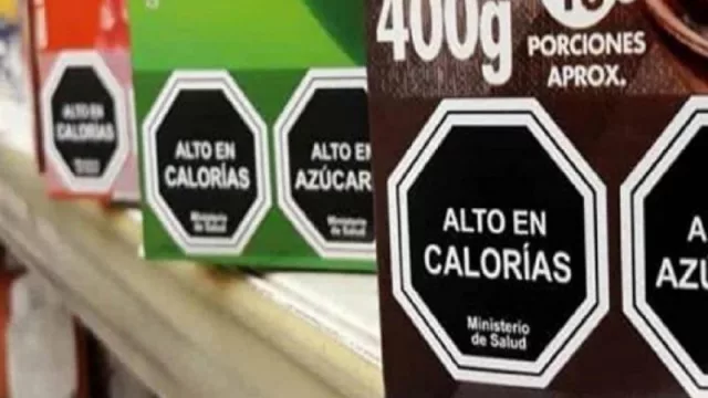 Parece que los octógonos negros funcionan: 38% cambia de productos y marcas (interesante informe de Kantar)