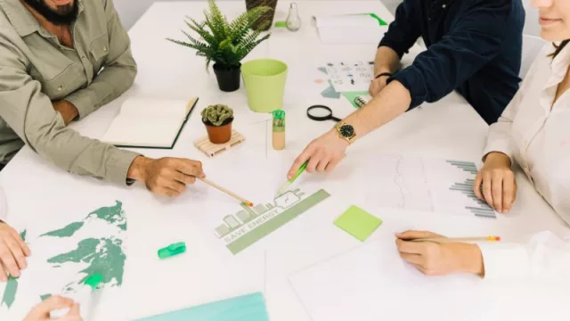 Mercado Libre y Newlab se unen para impulsar la movilidad sustentable en la región