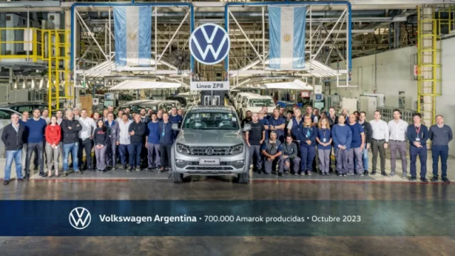 La Amarok celebra sus 700.000 unidades producidas en Argentina (el 65% se destinaron a mercados de exportación)