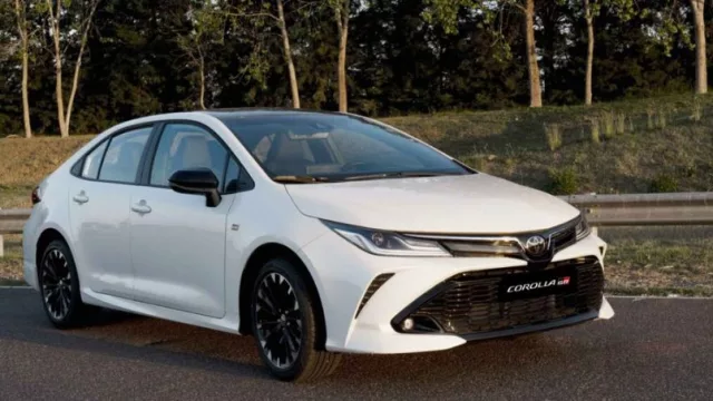 Toyota lanza el nuevo Corolla GR-Sport con nuevos detalles en seguridad y tecnología