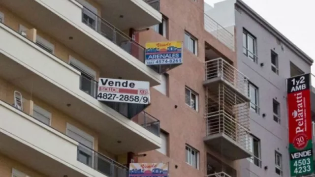 Ley ómnibus de Milei: vender una propiedad será más barato e inmobiliarias esperan más operaciones