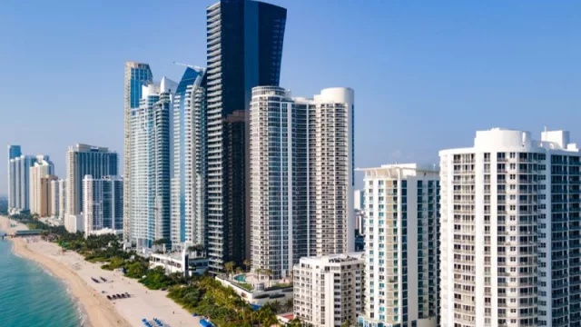 Los precios de alquiler en el sur de Florida experimentan una disminución en enero (Sunny Isles Beach y Plantation registran descensos notables)