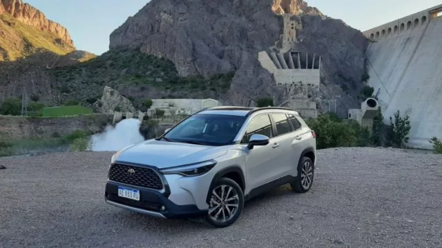 Nuevos precios para Toyota Corolla, Corolla Cross y Yaris enero 2024