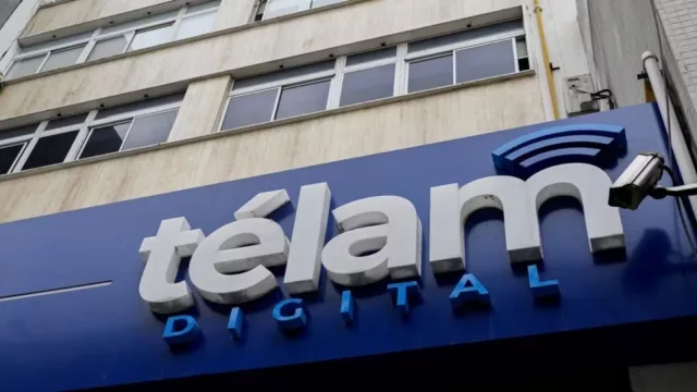 Tras el anuncio de Milei, el Gobierno licenció a los trabajadores de Télam y valló el edificio