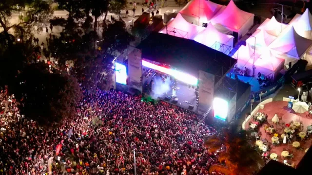 A toda música y color se presenta Termas de Río Hondo 2024