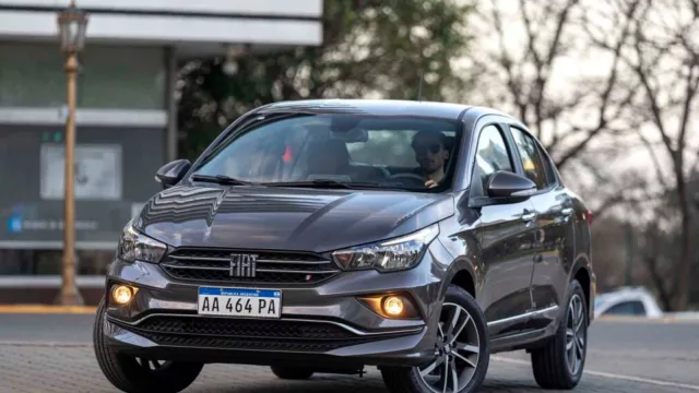 Fiat Cronos 0km y usado: (cuál es la mejor opción según los precios de agosto)