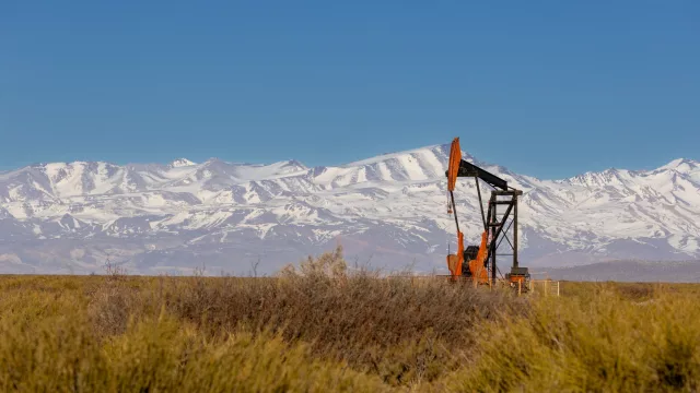 PCR toma el control de los yacimientos de petróleo que le compró a YPF en Mendoza