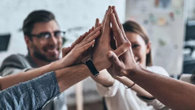 Solo el 39% de los empleados en España siente que su mánager se preocupa por su salud mental y bienestar