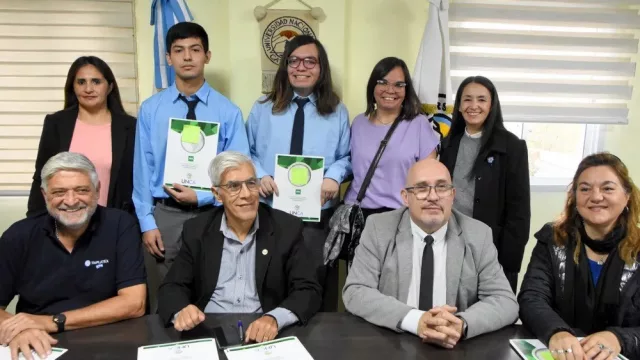 La empresa Coteca fortalece el vínculo entre la educación técnica y la empleabilidad en Catamarca