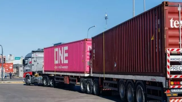 Bitrenes sin límites: el Gobierno habilitó su circulación en todas las rutas (¿ahorro logístico o riesgo vial?)