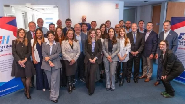 Petroleras viajarán al Permian para ampliar la oferta de equipos y servicios en Vaca Muerta