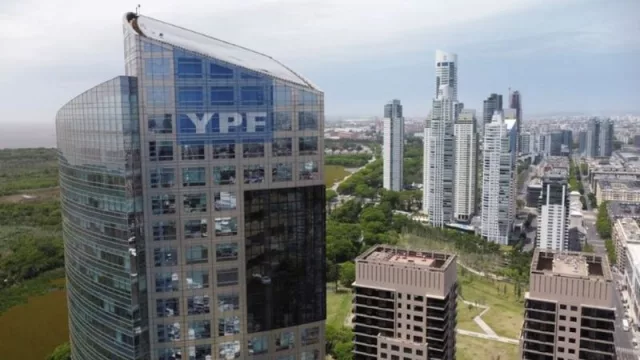 YPF gana US$ 1.357 millones en el tercer trimestre y marca récord impulsada por Vaca Muerta