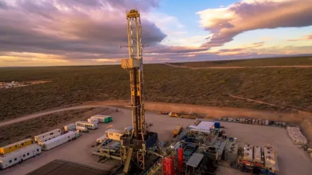 Neuquén impulsa a la Argentina al liderazgo petrolero regional con el crecimiento de Vaca Muerta