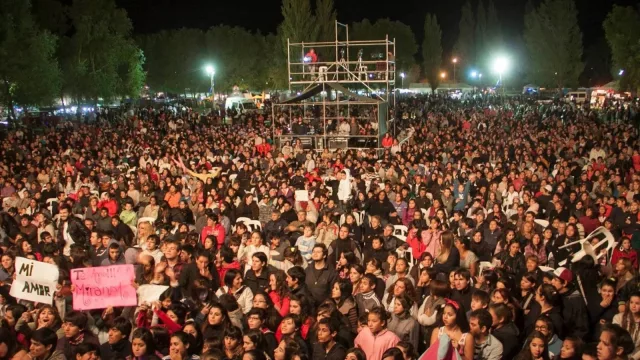 McDonald’s fortalece su presencia en la Fiesta de la Confluencia con un amplio y moderno punto de venta