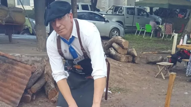 Un santiagueño representará a la Argentina en el Mundial de Asadores Ancestrales en México