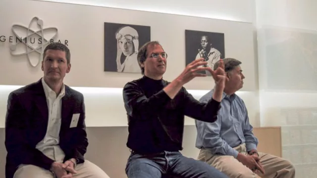 Edición especial Apple 50 años: el pacto del 8% que salvó al mundo tecnológico, a Jobs y cambió la historia de la humanidad