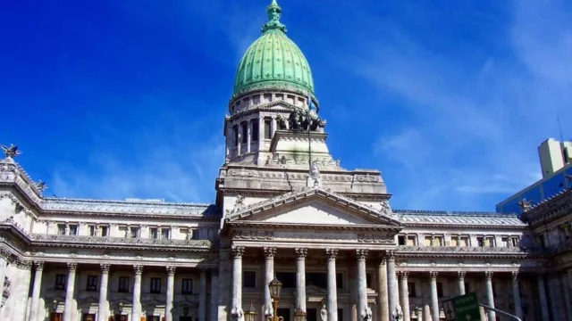 Ley de Glaciares: el Gobierno ganó en el Congreso, pero pierde la batalla en redes con fuerte rechazo social