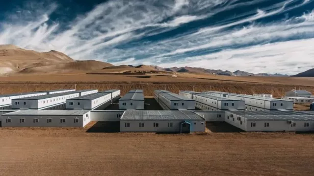La primera gran obra del Proyecto Vicuña genera polémica por la escasa participación de la industria argentina