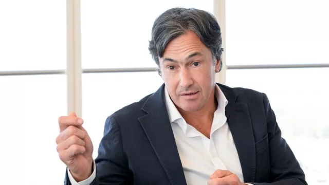 Banco Macro lanzó en Neuquén una herramienta para transferir, pagar y consultar directamente desde WhatsApp