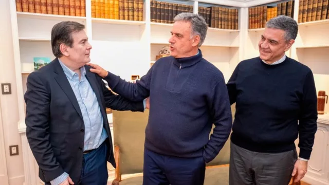Gerardo Zamora fue recibido por Orsi en Uruguay (y llevó su agenda al Smart Cities 2026)